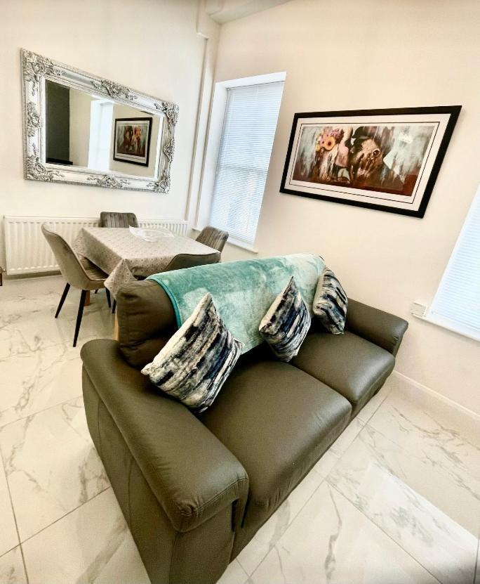 Ballycastle Town Centre Studio Apartment المظهر الخارجي الصورة